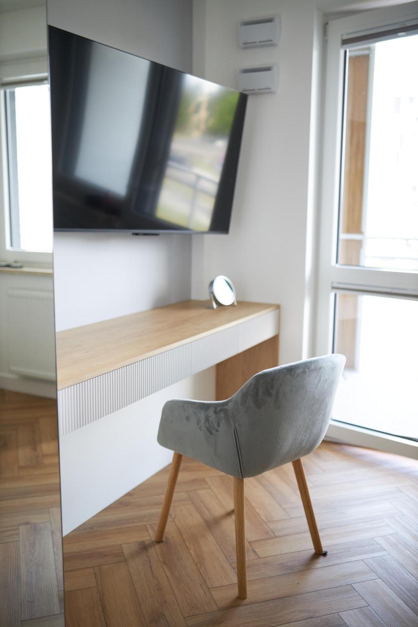Gold Apartments Pileckiego Варшава Екстериор снимка